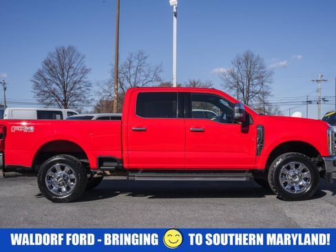 Used 2023 Ford F250 Lariat w/ Tow Technology Package image 3