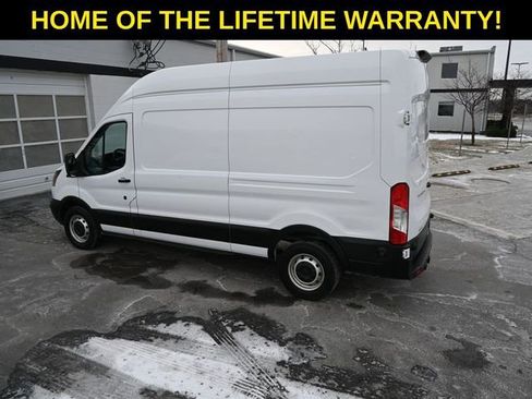 Used 2019 Ford Transit 250 image 15