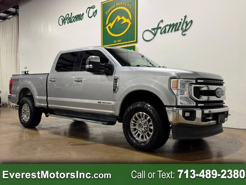 Used 2020 Ford F250 XLT w/ XLT Premium Package image 1