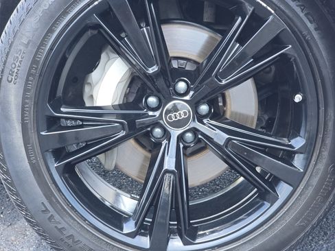 Certified 2023 Audi Q8 Premium AWD/4WD image 15