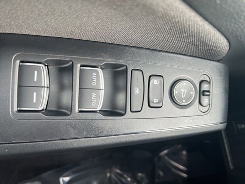 Used 2025 Honda Civic Sport image 15