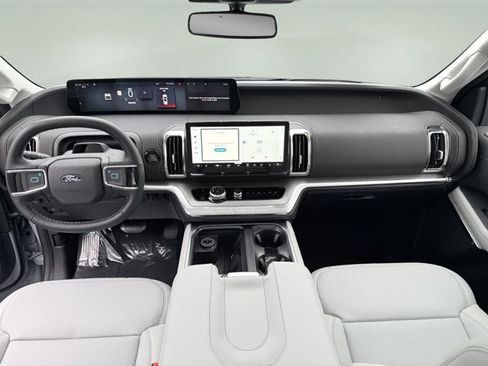 New 2027 Ford Expedition Platinum w/ Platinum Ultimate Package AWD/4WD image 13