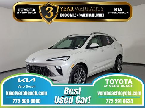 Used 2024 Buick Encore GX Avenir w/ Avenir Convenience Package FWD image 1