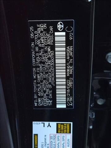 Used 2026 Toyota Prius Plug-In Hybrid FWD image 17