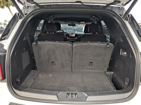 Used 2020 Ford Explorer Limited RWD image 13