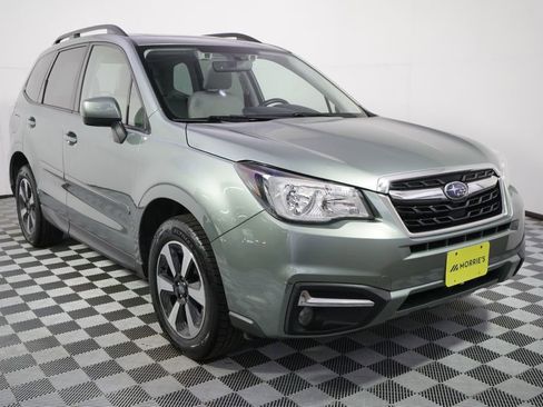 Used 2018 Subaru Forester 2.5i Premium AWD/4WD image 9