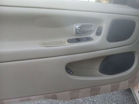 Used 1999 Volvo C70 LT image 24