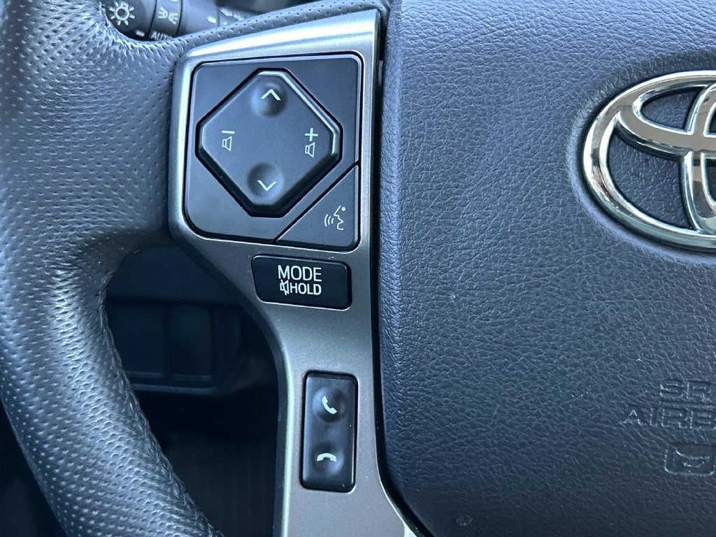 Used 2021 Toyota Tacoma SR5 RWD image 26