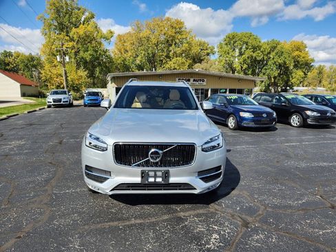 Used 2019 Volvo XC90 T6 Momentum w/ Advanced Package AWD/4WD image 19