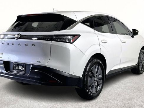 Certified 2025 Nissan Murano SL image 2