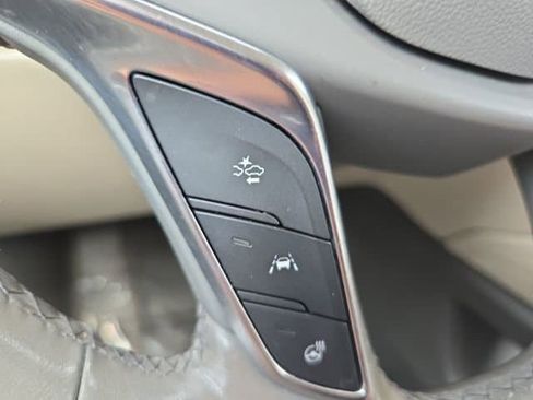 Used 2019 Cadillac XT5 Premium Luxury FWD image 24