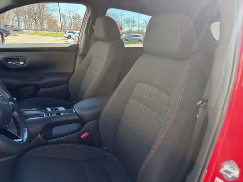 Used 2023 Honda HR-V Sport image 24