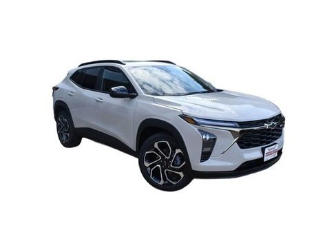 New 2026 Chevrolet Trax RS w/ Sunroof Package image 2