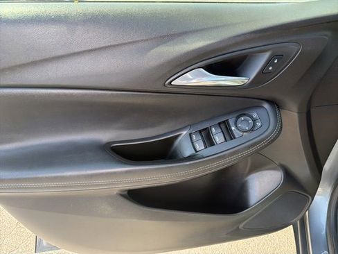 Used 2022 Buick Encore GX Preferred w/ Cold Weather Comfort Package image 12