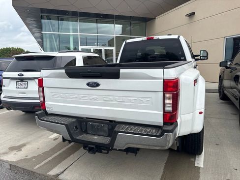 Used 2022 Ford F350 XLT w/ XLT Value Package AWD/4WD image 15