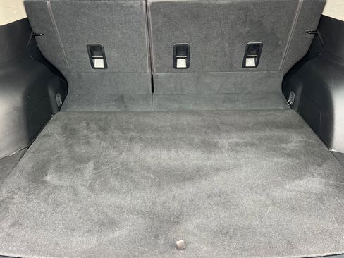 Used 2024 Subaru Forester Premium image 16