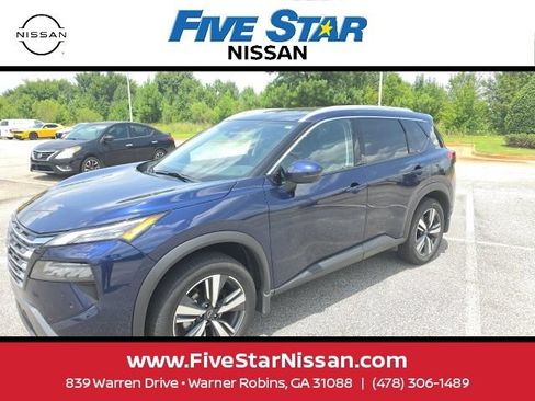 Used 2024 Nissan Rogue SL w/ SL Premium Package AWD/4WD image 1