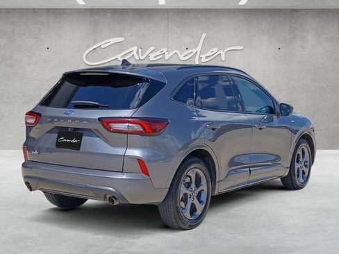 Used 2023 Ford Escape ST-Line w/ Tech Pack #1 FWD image 17