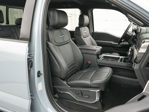 New 2026 Ford F250 Platinum image 23