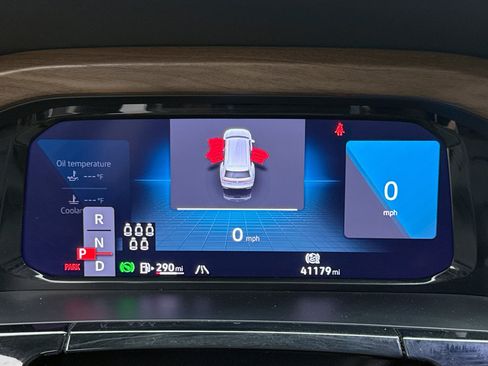 Used 2024 Volkswagen Atlas SE image 13