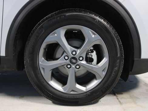 Used 2025 Ford Escape ST-Line w/ Equipment Group 301A image 36