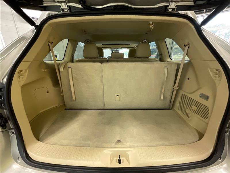Used 2015 Toyota Highlander XLE FWD image 26