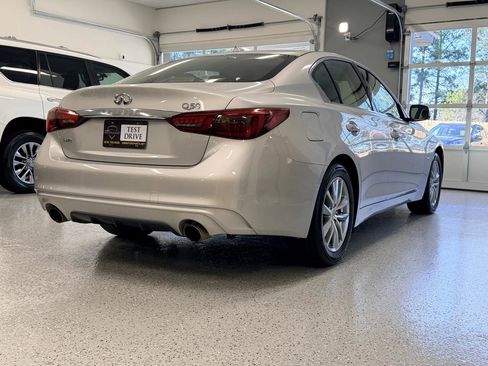 Used 2018 INFINITI Q50 Pure image 8