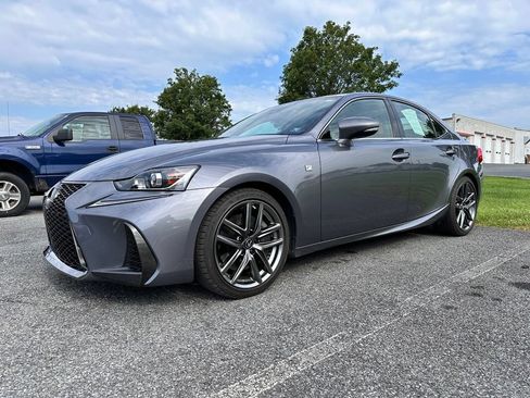 Used 2019 Lexus IS 300 F Sport w/ F Sport Package AWD/4WD image 2