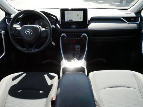 Certified 2023 Toyota RAV4 LE FWD image 10