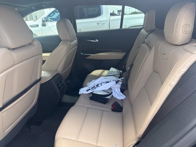 Used 2024 Cadillac XT4 Premium Luxury w/ Active Safety Package FWD image 8
