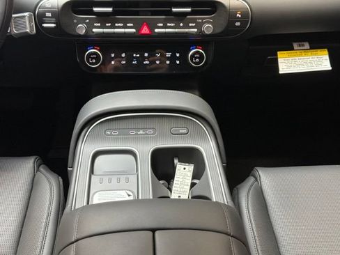 New 2026 Hyundai Palisade Calligraphy FWD image 18