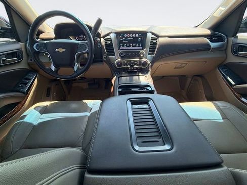 Used 2017 Chevrolet Tahoe Premier RWD image 19