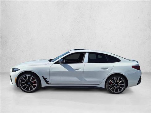 New 2026 BMW i4 eDrive40 RWD image 5