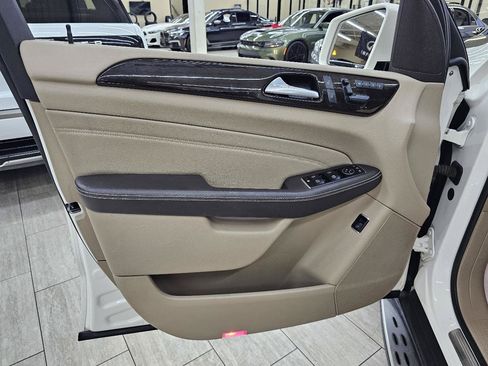 Used 2014 Mercedes-Benz ML 350 2WD image 40