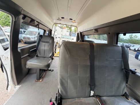 Used 2014 Ford E-350 and Econoline 350 Extended Super Duty w/ Power Group RWD image 64