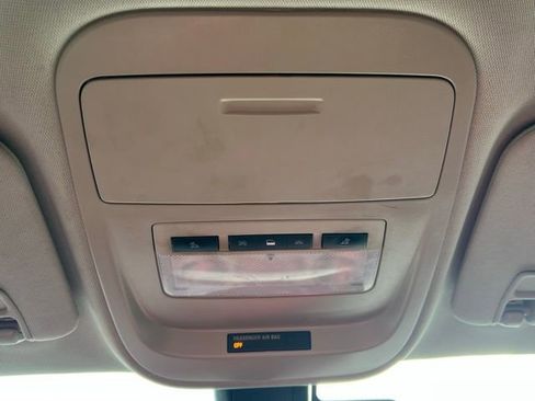 Used 2019 GMC Canyon Denali image 19