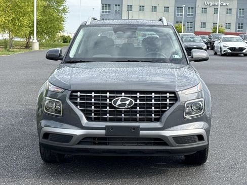 Used 2025 Hyundai Venue SEL FWD image 28