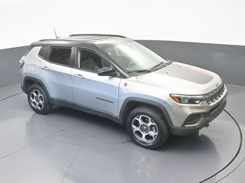 Used 2022 Jeep Compass Trailhawk w/ Trailhawk Elite Group image 58