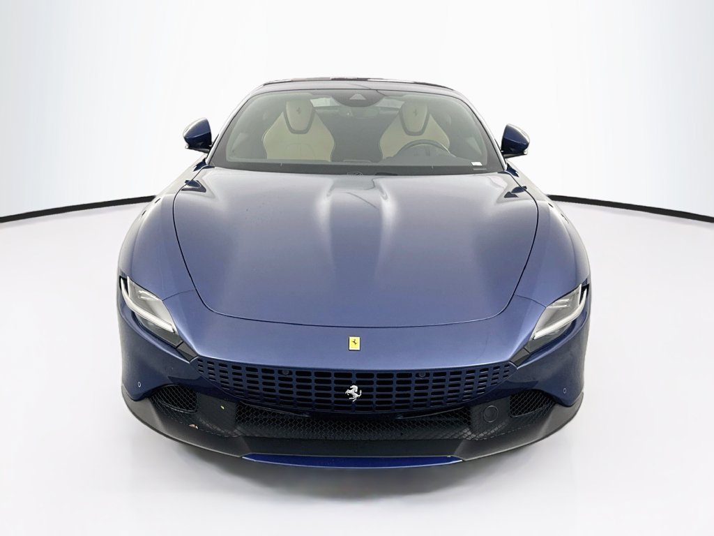 Used 2023 Ferrari Roma RWD image 2