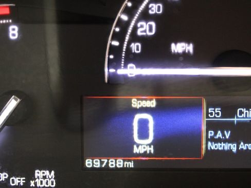 Used 2018 Cadillac XT5 Luxury w/ Driver Awareness Package image 25