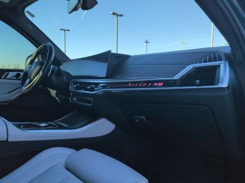 Used 2024 BMW X5 xDrive50e w/ Premium Package image 28