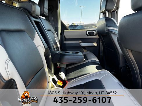 Used 2023 Ford Bronco Wildtrak image 36