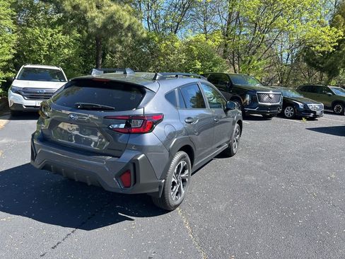 Used 2026 Subaru Crosstrek 2.0i Premium image 4