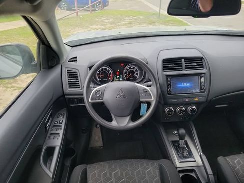 Used 2024 Mitsubishi Outlander Sport ES AWD/4WD image 25