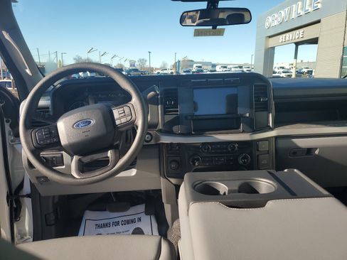 Used 2024 Ford F550 2WD SuperCab Super Duty image 14