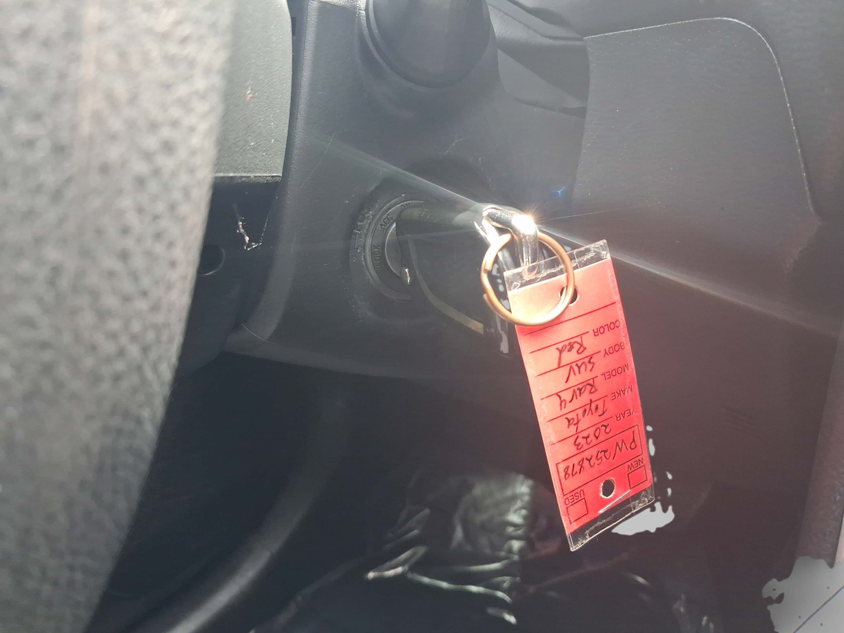 Used 2023 Toyota RAV4 LE FWD image 34