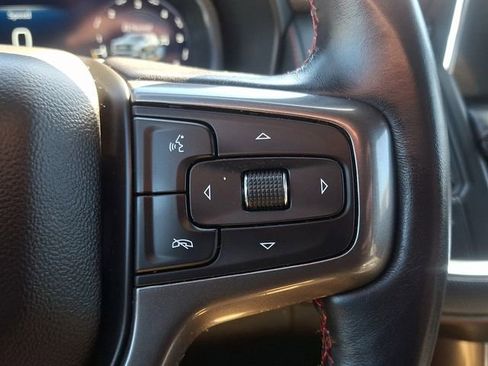 Certified 2022 Chevrolet Suburban RST w/ Luxury Package AWD/4WD image 25