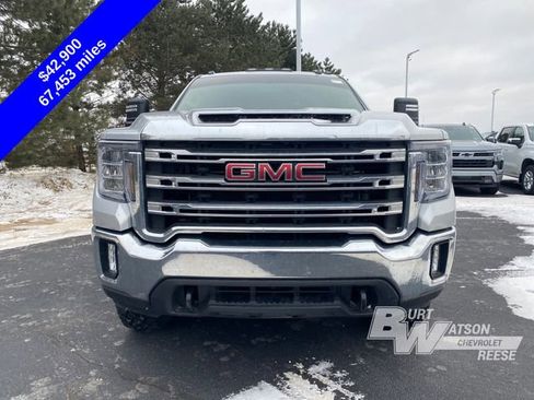 Used 2022 GMC Sierra 2500 SLE w/ SLE Value Package; image 10