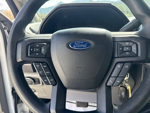 Used 2016 Ford F150 XLT image 22