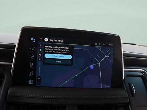 Used 2024 Chevrolet Tahoe Z71 w/ Luxury Package image 15